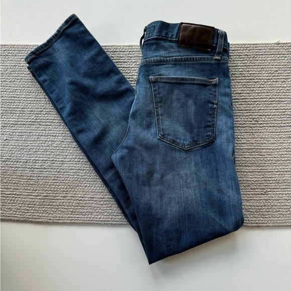 Express Slim Dark Wash Straight Leg Hyper Stretch Denim Jeans Size 30 X 32 - Picture 6 of 13